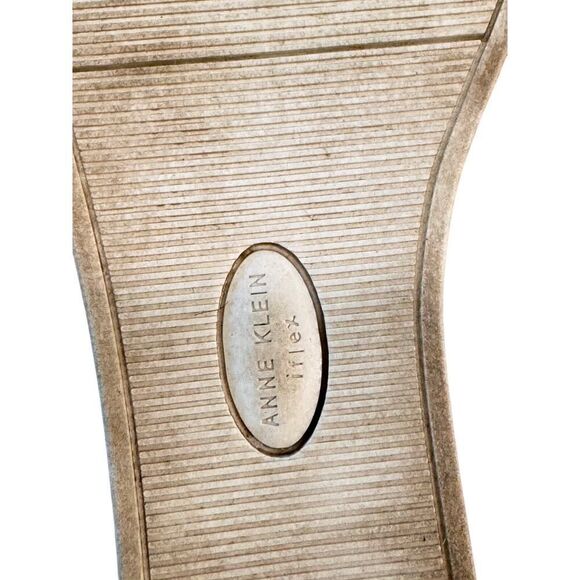 Anne Klein Iflex AKShanna Gold Metallic Buckle Slide Sandals Size 6.5M GUC - Picture 6 of 8